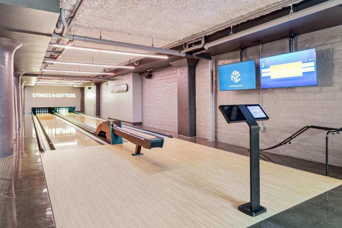 Cozysuites Nlg With Pool Bowling Alley Sauna #19 Apartment *